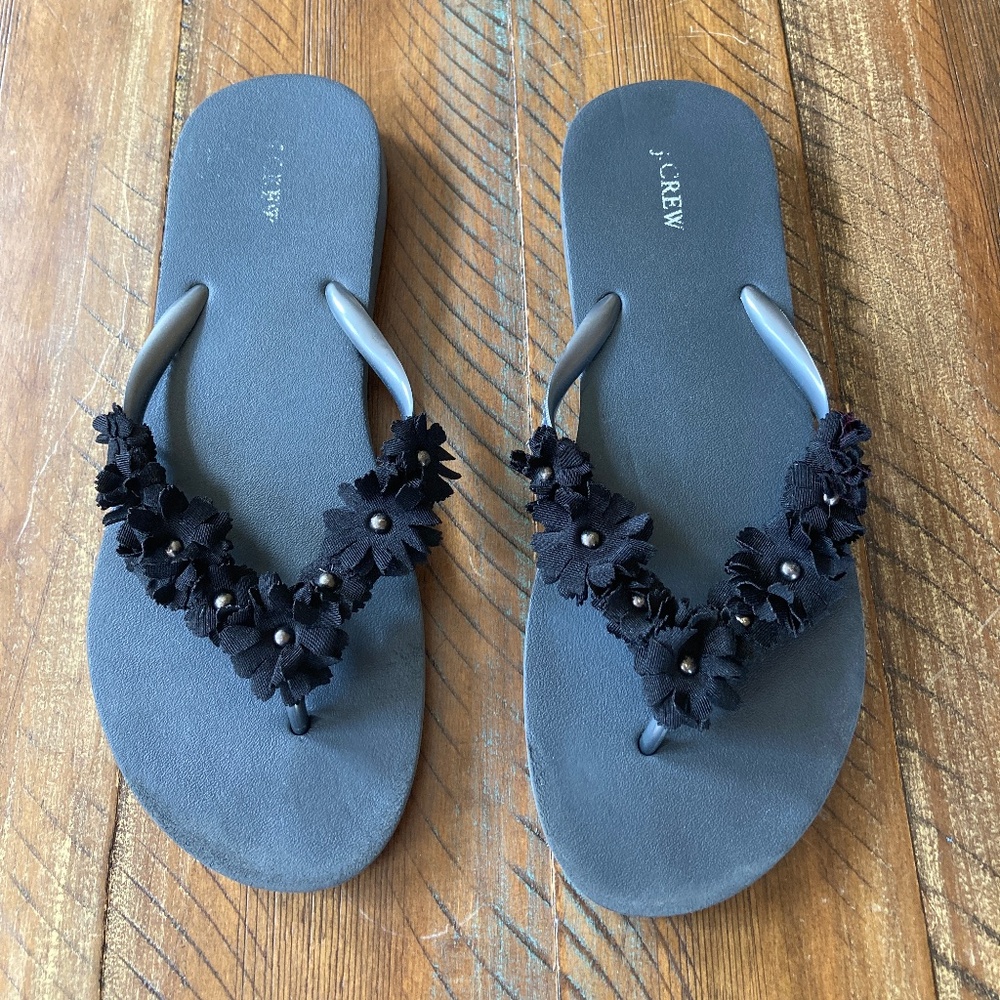 Women’s J.Crew Floral Flip Flops Sandals 9